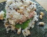大豆ご飯とチクワサーモンマヨのおにぎらず作り方4写真
