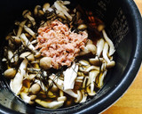 準備は簡単♬ツナとしめじの炊き込みご飯♡作り方3写真