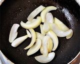 ささみと玉葱のカレー炒めのせ塩らーめん作り方3写真