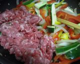 牛肉と夏野菜のオイスター炒め作り方7写真
