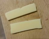 超簡単！おつまみ？おやつ？餃子の皮で♪作り方1写真