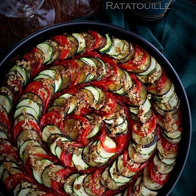 レミーのおいしいレストランRATATOUILLE レシピ本 新品 Amazon.co.jp: レミーのおいしいレストラン RATATOUILLE レシピ