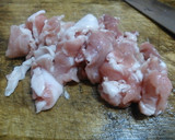豚とごぼうの炒め煮作り方1写真