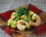 店舗マル秘レシピ！海老アボカドの梅肉和え作り方10写真