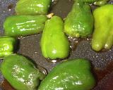 鶏挽肉で柔らか！鶏つくね風ピーマン肉詰め作り方5写真