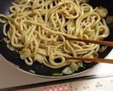 味付けこれだけ！焼肉のタレで！焼きうどん作り方2写真