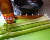 最速のオイスターソースのセロリ炒め作り方1写真