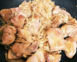 えのきと鶏肉のバター醤油炒め作り方5写真