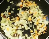 シーチキンと夏野菜のカレーピザ作り方2写真