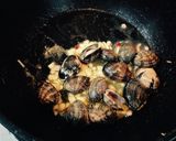 簡単！アスパラあさりバターの白ワイン蒸し作り方3写真