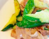 シャキシャキ。キュウリと豚肉の梅肉炒め作り方8写真
