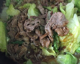 牛肉とレタスのオイスターソース炒め。作り方5写真