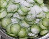 夏を涼しく！　きゅうりとごま油の辛サラダ作り方1写真