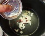 我が家の定番☆ツナトマパスタ作り方1写真