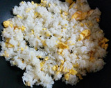 卵入り♪豚挽き肉の塩そぼろ炒飯(⌒0⌒)作り方3写真