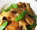 鶏もも・エリンギ・絹さや＊大蒜風味炒め作り方4写真