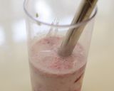 超簡単☆バナナ＆ベリーアイスバー作り方1写真