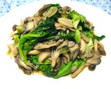 サラダ菜としめじのスタミナ炒め♡作り方6写真