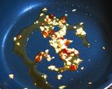 タコとスナップエンドウのにんにく炒め作り方2写真