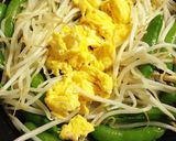 簡単おかず、スナップえんどうの3色炒め作り方5写真
