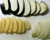 簡単☆ナスとじゃがいものチーズ焼き作り方1写真