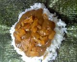 カレーと福神漬けで、おにぎらずが出来た♪作り方3写真
