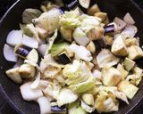 簡単☆手羽元と野菜のトマト煮作り方3写真