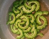 ゴーヤと豚肉のオイスター炒め♡作り方3写真