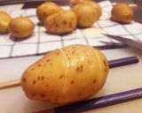 米粉で揚げるハッセルバックポテト♪作り方2写真