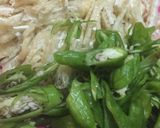 簡単おつまみ！ししとうとあぶら揚げ炒め物作り方1写真