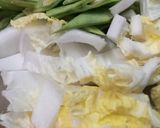 期間限定♪なたまめと卵まるごと味噌汁作り方1写真