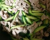 豚細切れとキュウリのポン酢炒め作り方3写真