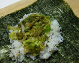 レタスとごはんですよのおにぎらず作り方3写真
