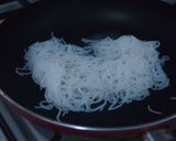 旦那が大好き♡肉入り人参白滝のしりしり作り方2写真