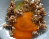 朝食にレンジで簡単！溶き卵と肉そぼろ♪作り方3写真