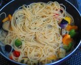 彩り夏野菜のアーリオオーリオ作り方5写真
