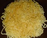 中華麺の固焼きそば作り方1写真