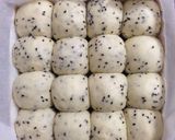 ふわっ♡黒ごま&練乳ちぎりパン♫作り方4写真