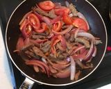 ロモサルタード●ペルー風牛肉の炒め物作り方4写真