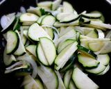 ズッキーニの炒めナムル 애호박볶음作り方3写真