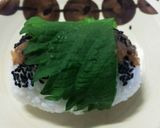 お弁当や麺類と◎梅と大葉の胡麻塩おにぎり作り方5写真