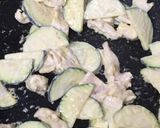 ズッキーニと鶏肉のマヨネーズ炒め作り方4写真