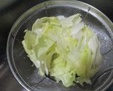 材料２つ　アボカドとレタスのいためもの作り方1写真