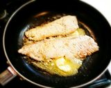 ♬ あぶらカレイのバター醤油ソテー ♬作り方3写真
