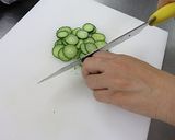 切干ときゅうりのごま酢和え【学校給食】作り方2写真