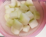 簡単 ♪ 冬瓜とがんもの煮物作り方1写真