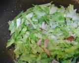 キャベツとベーコンの座布団の目玉焼き作り方5写真