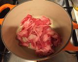 ルクルーゼで、ホクホク 肉じゃが作り方2写真