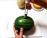 【りんごの芯抜き】フルーツスティック作り方1写真