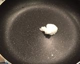 株採りなめこのココナッツオイル炒め作り方4写真